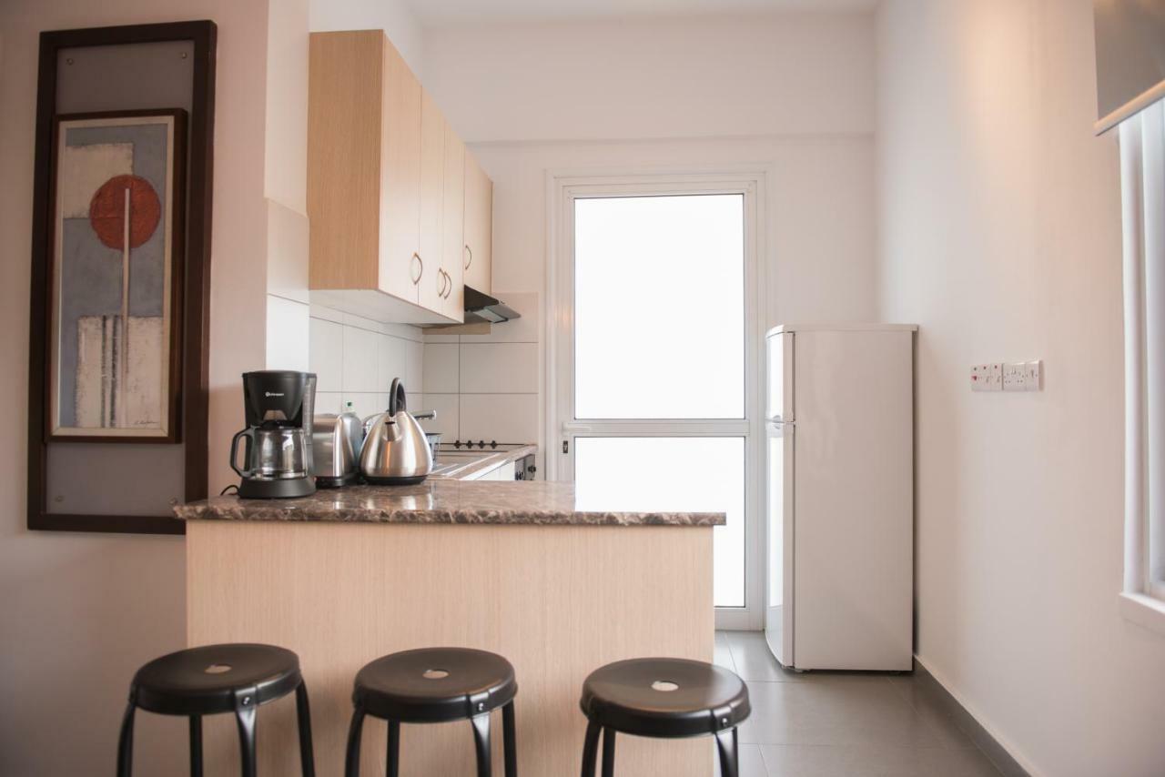 Mcplaces Holiday Apartments Paphos Extérieur photo