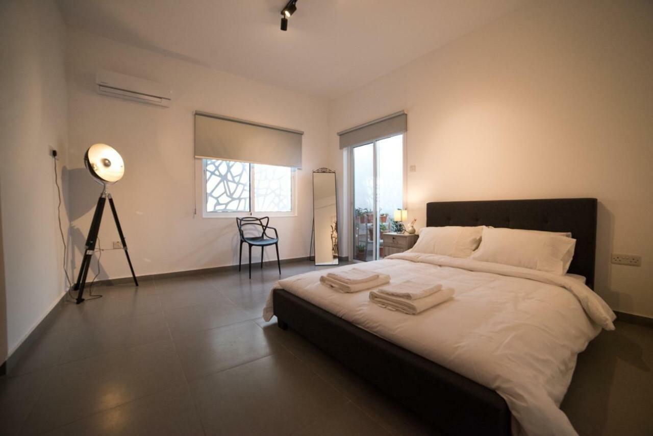 Mcplaces Holiday Apartments Paphos Extérieur photo